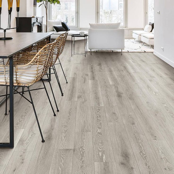Home Decorators Collection Larkmead Oak 12mm T x 7.56 in. W Waterproof Laminate Wood Flooring (15.95 sq. ft./Case)
