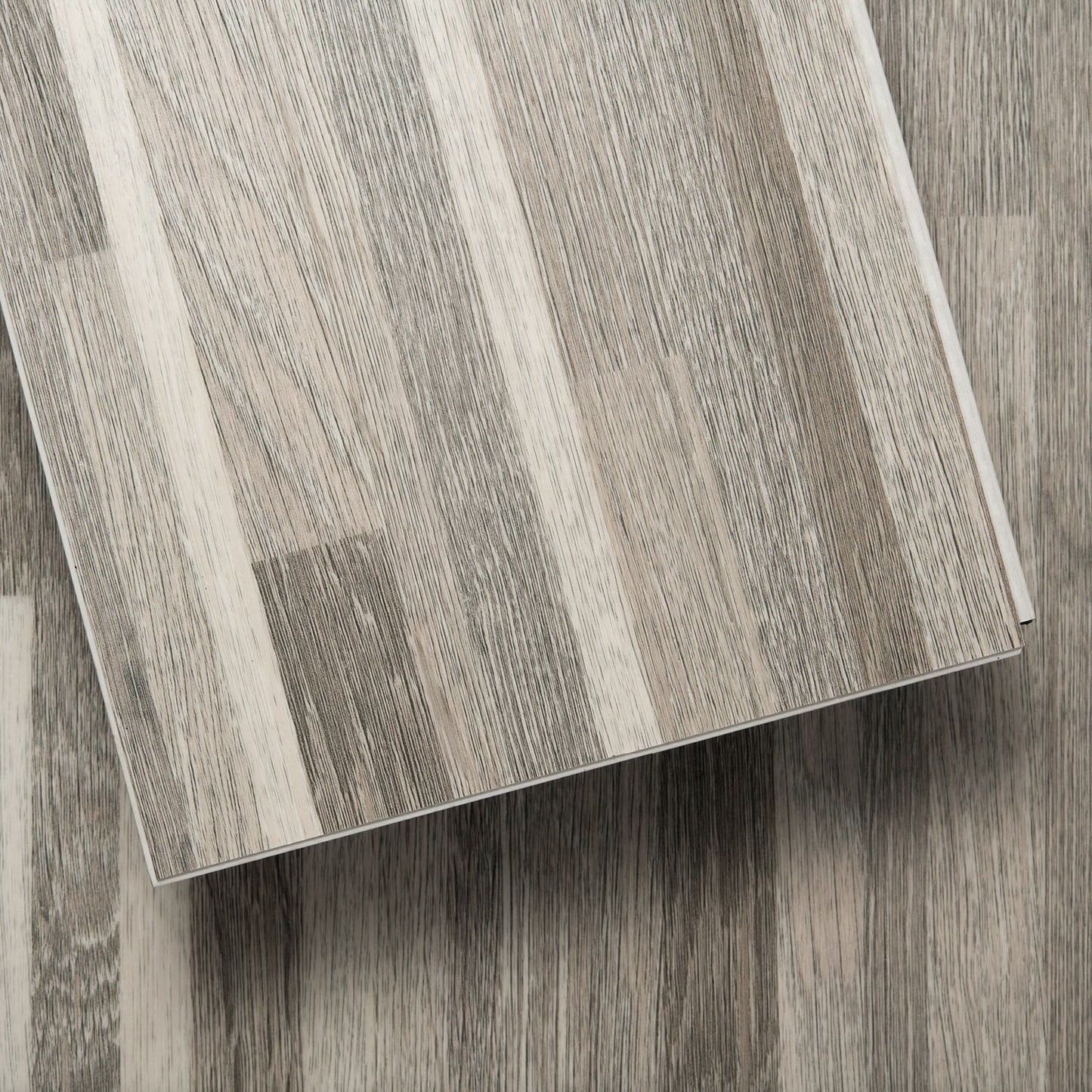 Lucida USA MaxCore Pro Silverbar 7-3/32-in W x 48-in L x 4-4/5-mm Waterproof Interlocking Luxury Vinyl Plank Flooring (24.5-sq ft Carton)