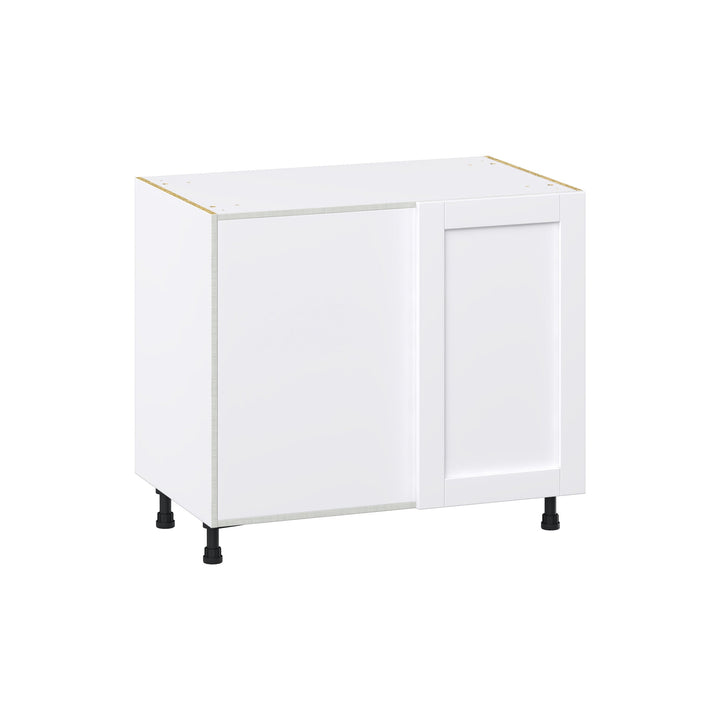 Hugo&Borg Rosemont 39-in W x 34.5-in H x 24-in D Glacier White Blind Corner Base Fully Assembled Cabinet (Flat Panel Shaker Style)