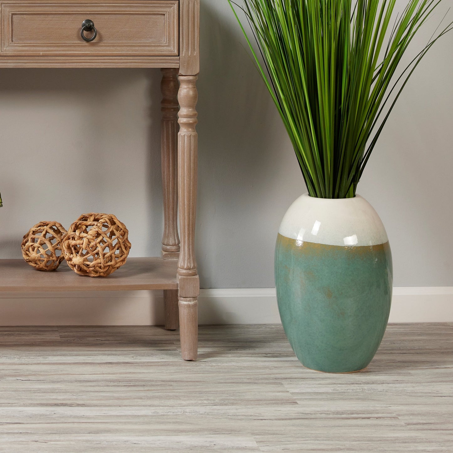 Lucida USA PresCore Snowcap 6-in W x 36-in L x 2-mm Thick Waterproof Luxury Vinyl Plank Flooring, 12-mil Wear Layer (54-sq ft Carton)