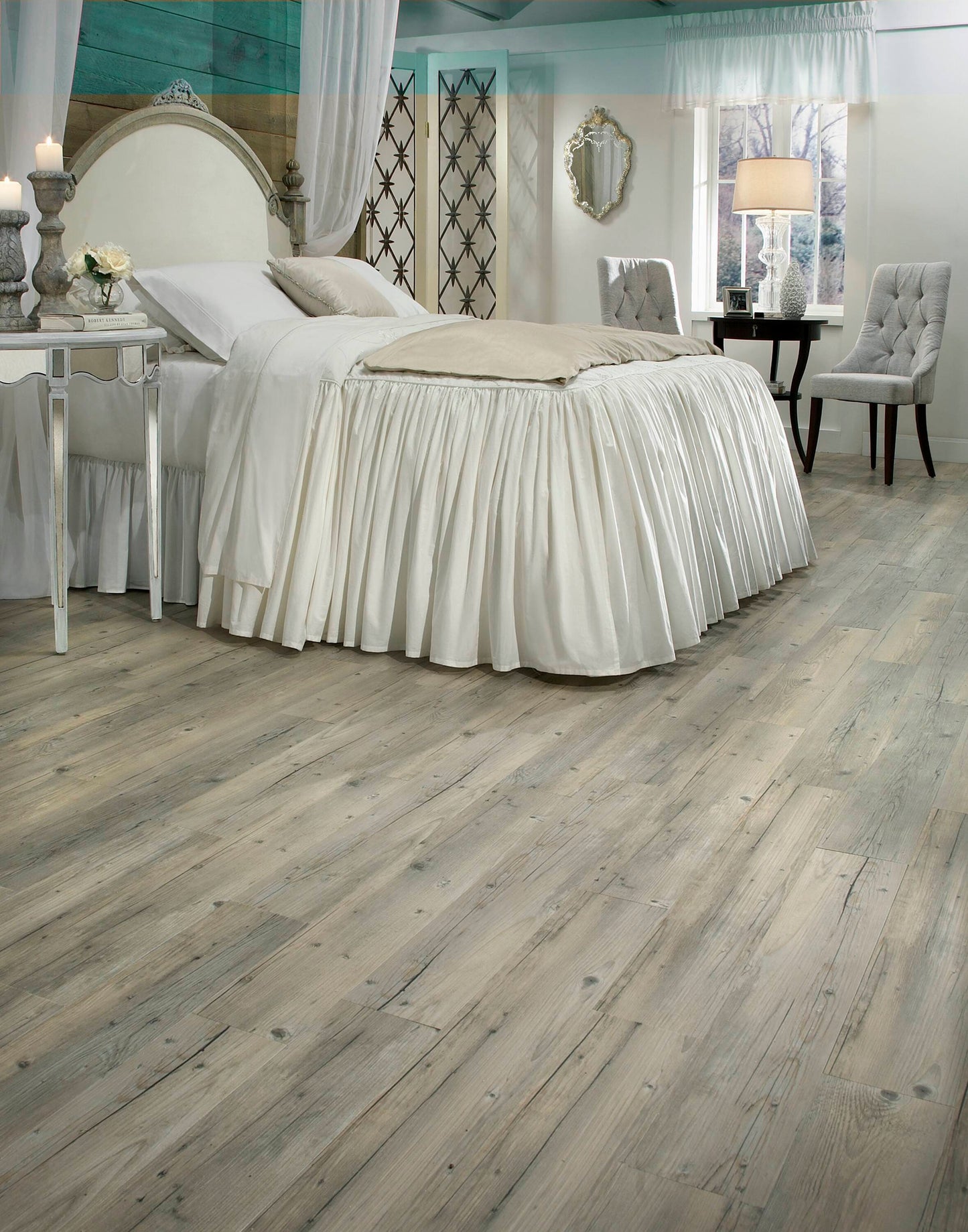 Style Selections Barnwood 6-in Wide x 2-mm Thick Water-Resistant Peel-and-Stick Vinyl Plank Flooring (1.5-sq ft)
