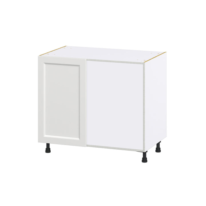 Hugo&Borg Riviera 39-in W x 34.5-in H x 24-in D Bright White Blind Corner Base Fully Assembled Cabinet (Recessed Panel Shaker Style)
