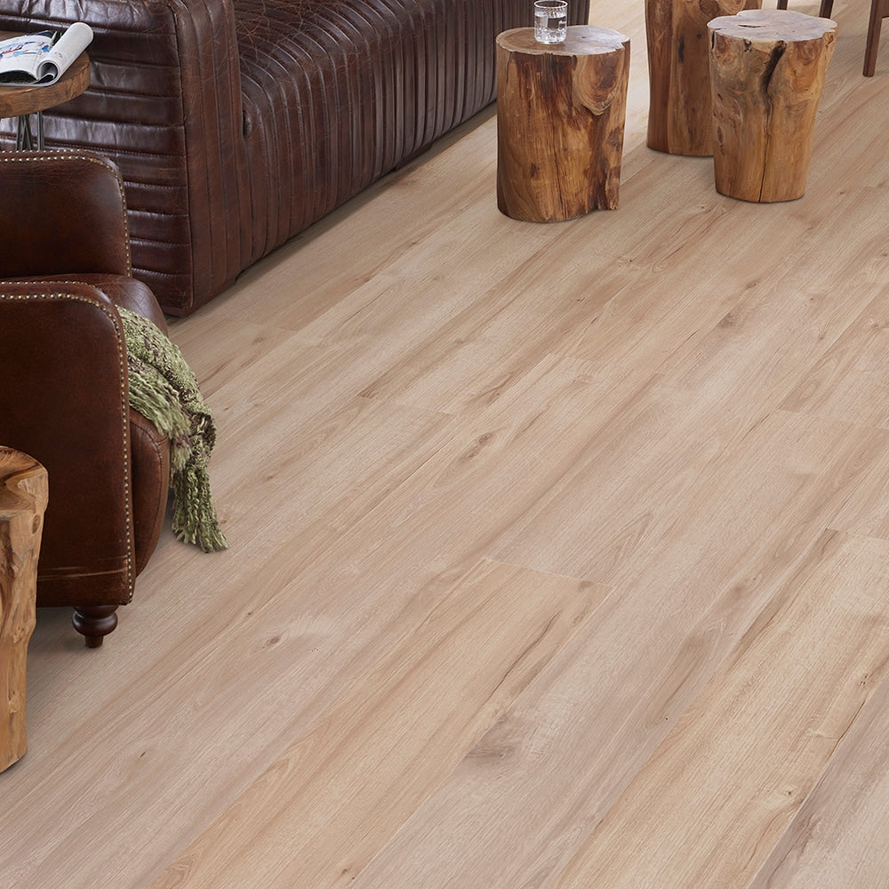 Pergo DuraCraft Lavinia Oak XL Brown Wood Look 22-mil Waterproof Vinyl Plank