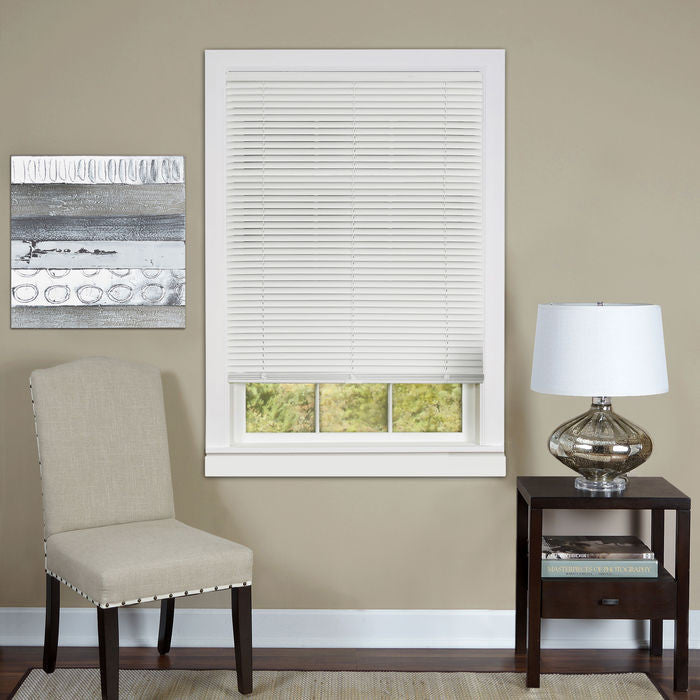 Achim GII Deluxe Sundown 1-in Slat Width 46-in x 64-in Cordless Alabaster Vinyl Room Darkening Mini Blinds