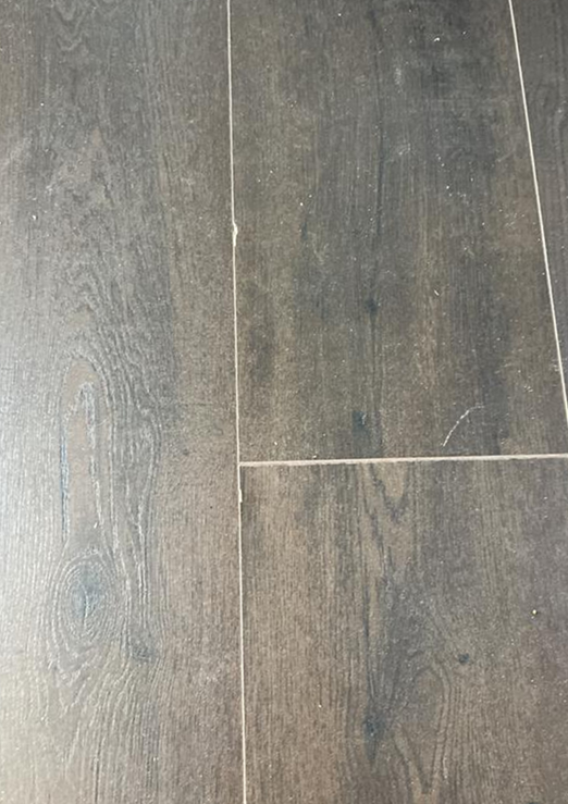 Home Decorators Collection Hunting Trail Oak 12mm T x 7.56 in. W Waterproof Laminate Wood Flooring (15.95 sq. ft./Case)