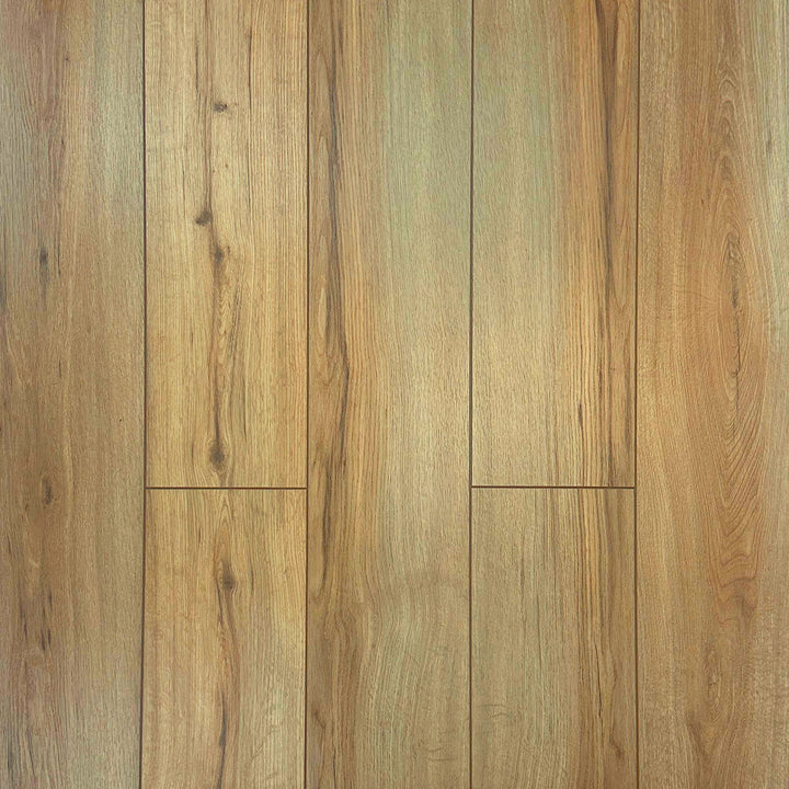 LUXECORE Golden Harvest Oak - Signature Series