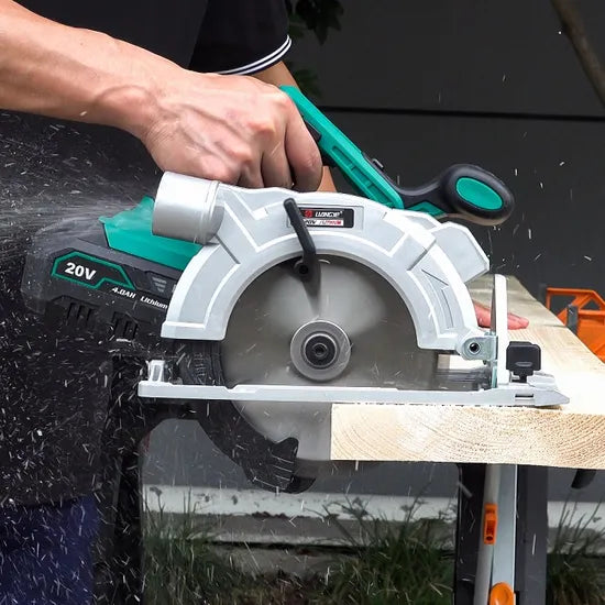 Liangye Electric Power Tools 20V 4.0ah Battery Operated Cordless 6-1/2 Inch Circular Saw