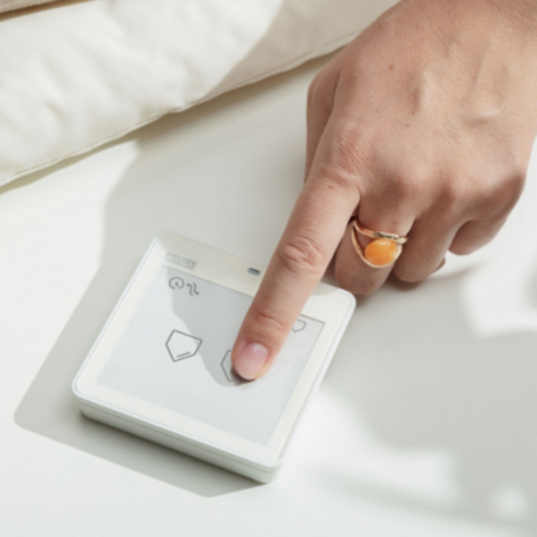 Advanced Touch-Screen Remote Control image 2