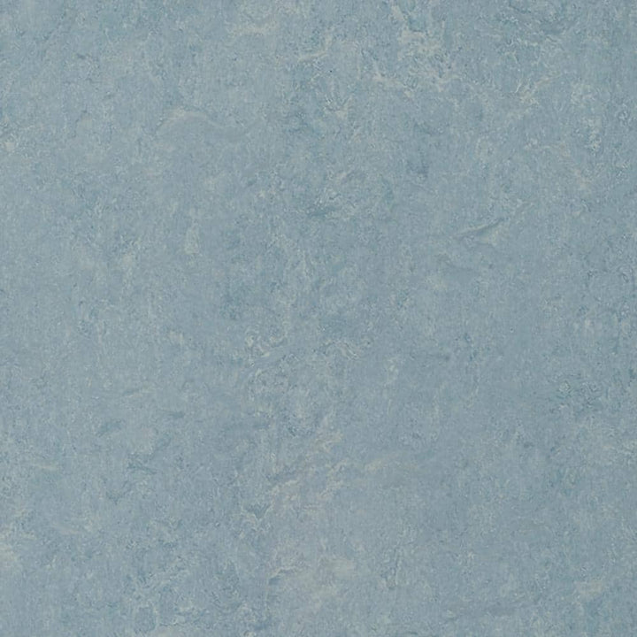 Marmoleum Cinch Loc Seal Blue Heaven 9.8 mm Thick x 11.81 in. Wide X 35.43 in. Length Laminate Floor Tile (20.34 sq. ft/Case)