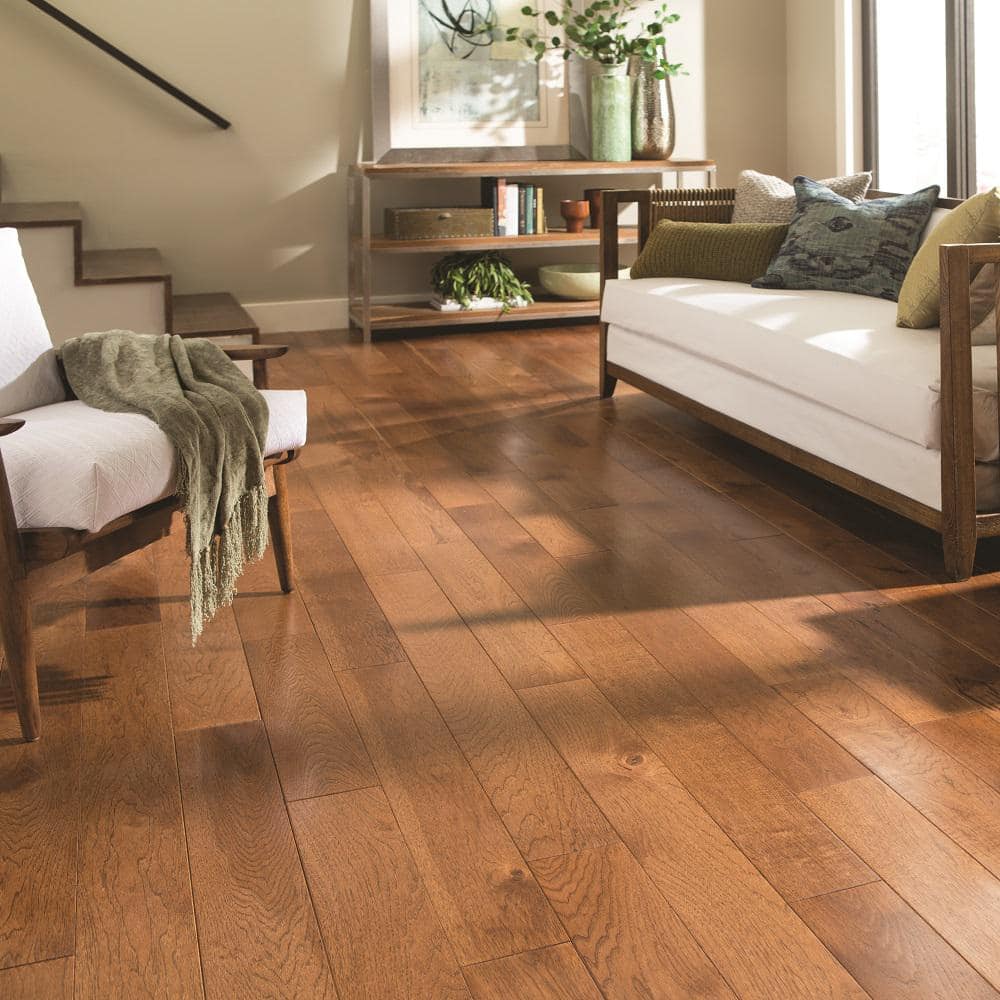 Blue Ridge Hardwood Flooring Nuthatch Hickory 3/4 in. T x 5 in. W Smooth Solid Hardwood Flooring (20 sq.ft./case)