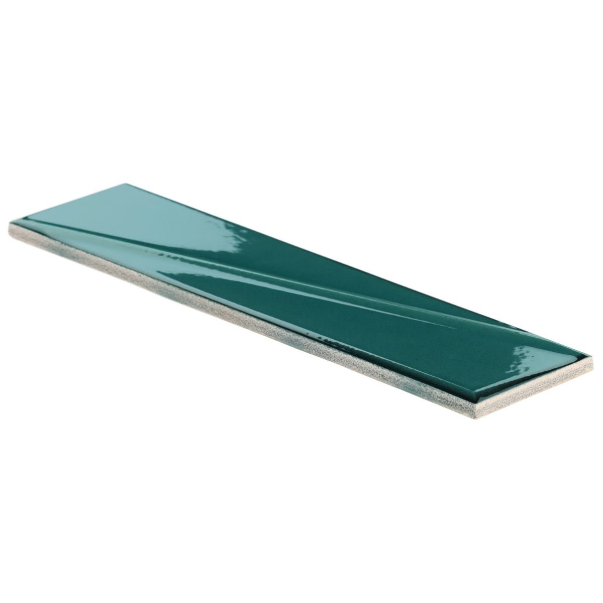 Axelle Emerald Green 3D Glossy Ceramic Subway Tile - 3x12