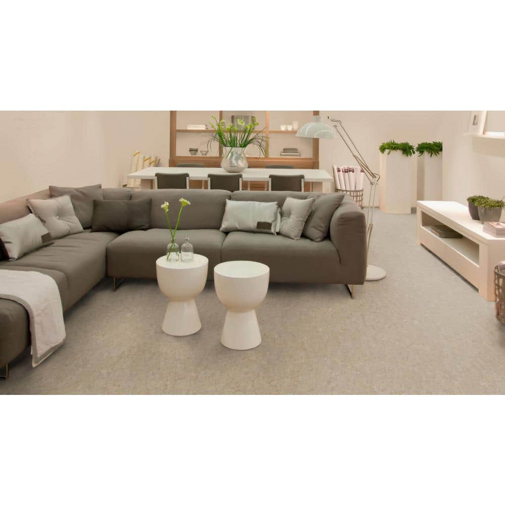 Marmoleum Cinch Loc Seal Weathered Sand 9.8 mm T x 11.81 in. W x 35.43 in. L Laminate Flooring (20.34 sq. ft./case)
