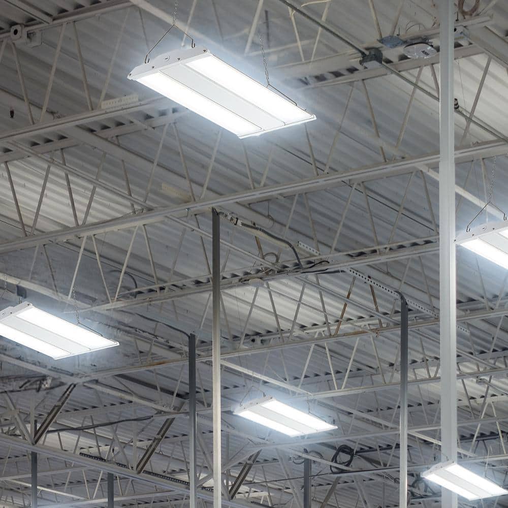Maxxima 2 ft. x 1 ft. LED Linear High Bay Shop Light 5000K Daylight 13,500 Lumens 110 W Rotating Adjustable Light Panels 135°