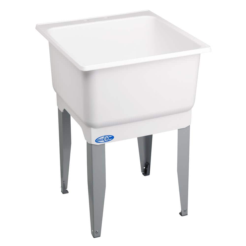 MUSTEE Utilatub 20 Gallon Freestanding Laundry Utility Sink in White