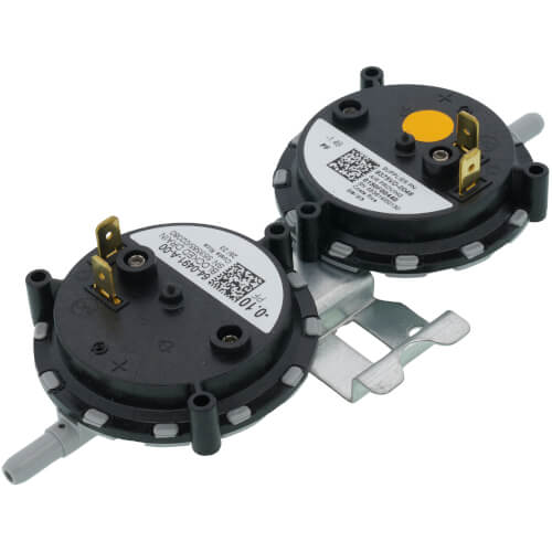Goodman-Amana 0130F00440 pressure switch - front view (Product Type: Pressure Switch)