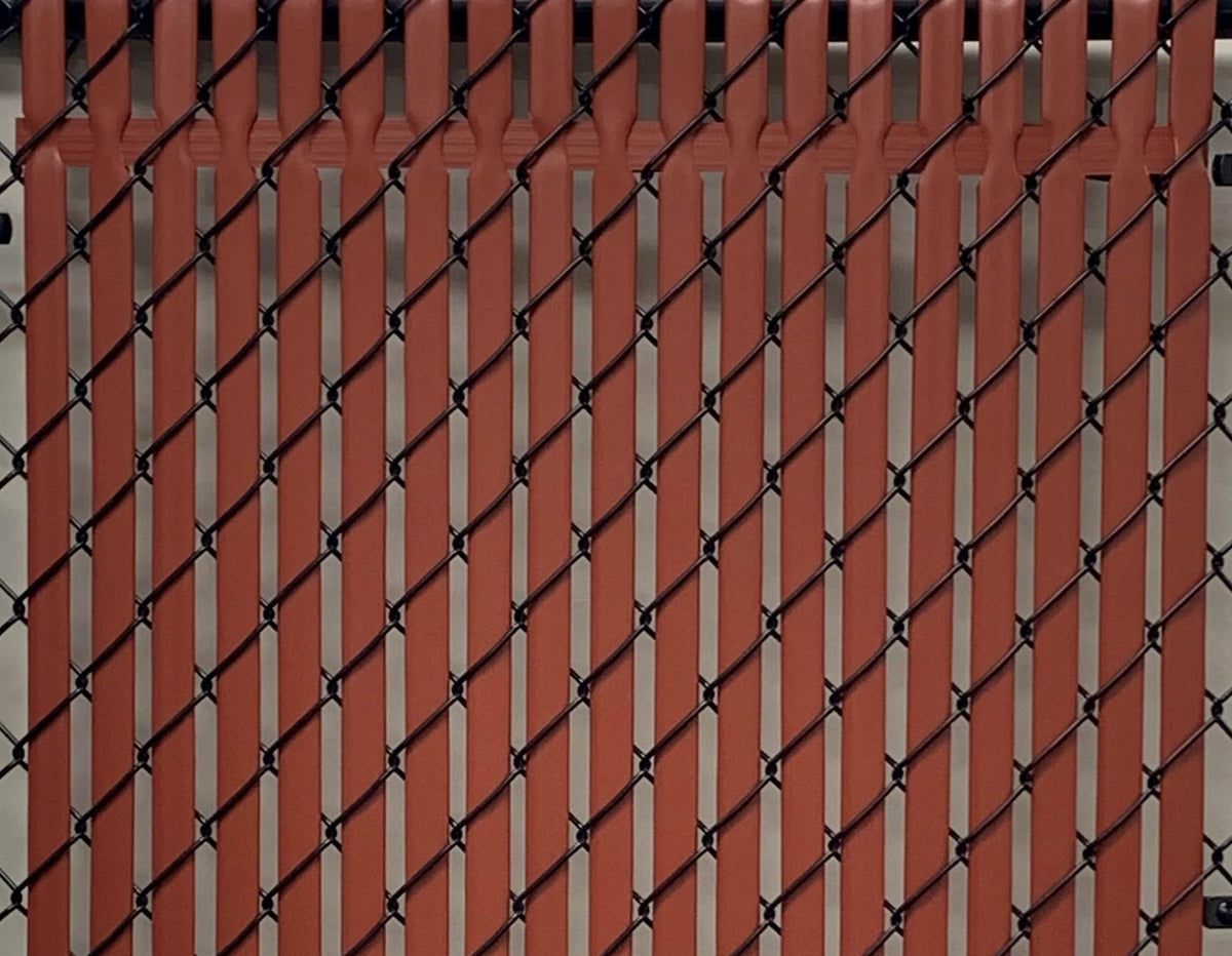 Pexco 6-ft H x 1-in W Red Polyethelene Privacy Chain Link Fence Slat 82-Pack