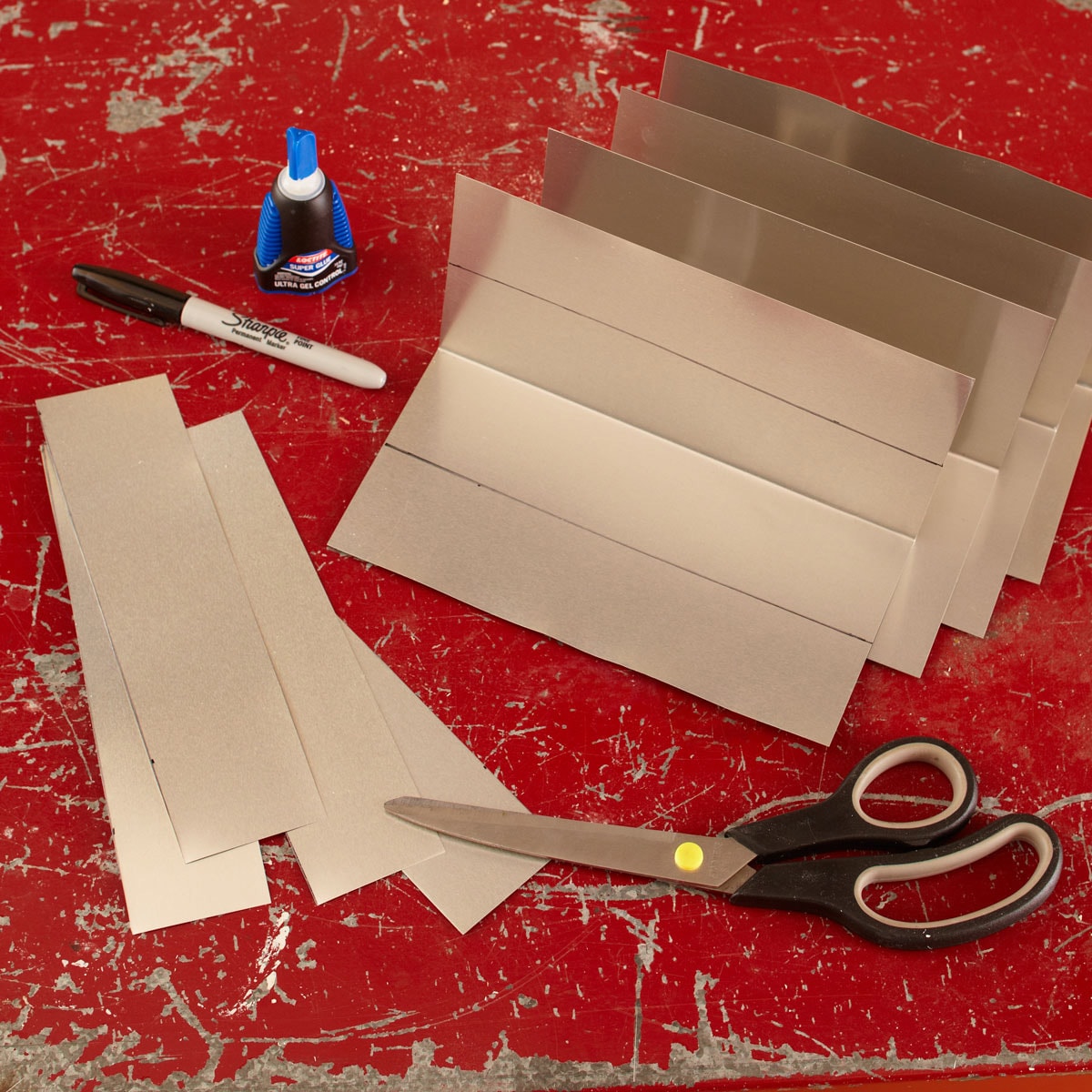 Amerimax 4-in x 8-in Silver Aluminum Step Flashing, 29-Gauge
