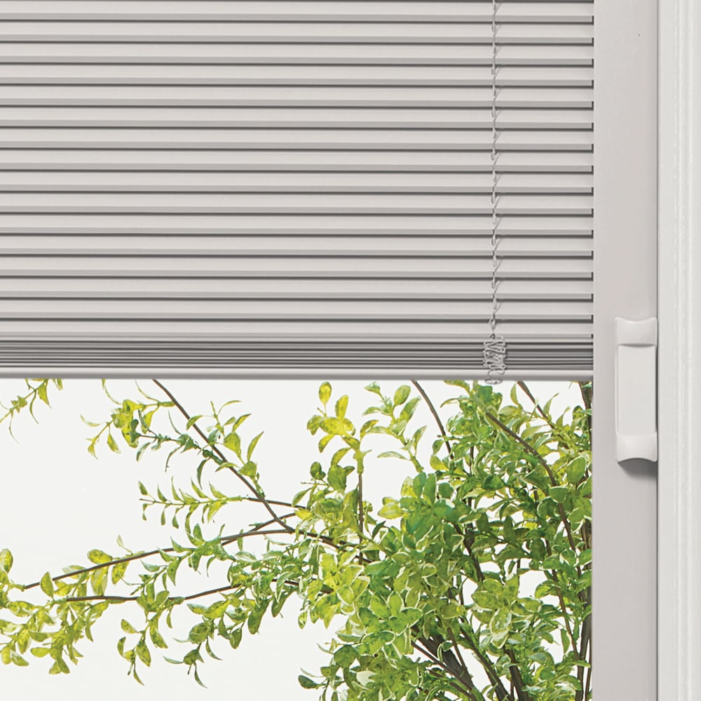Masonite 36-in x 80-in Steel Half Lite Right-Hand Inswing Primed Prehung Single Front Door with Brickmould, Insulating Core, and Built-in Blinds