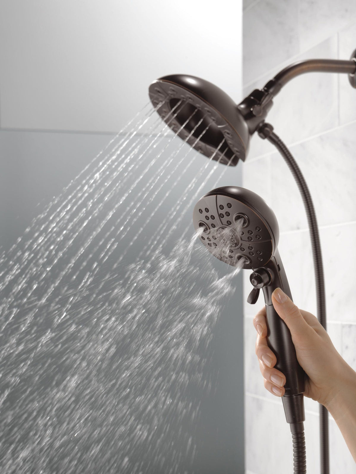 Delta In2ition with H2Okinetic Venetian Bronze 5‑Spray Dual/Combo Shower Head, 6.875‑in Round, 1.75‑GPM (6.6‑LPM)