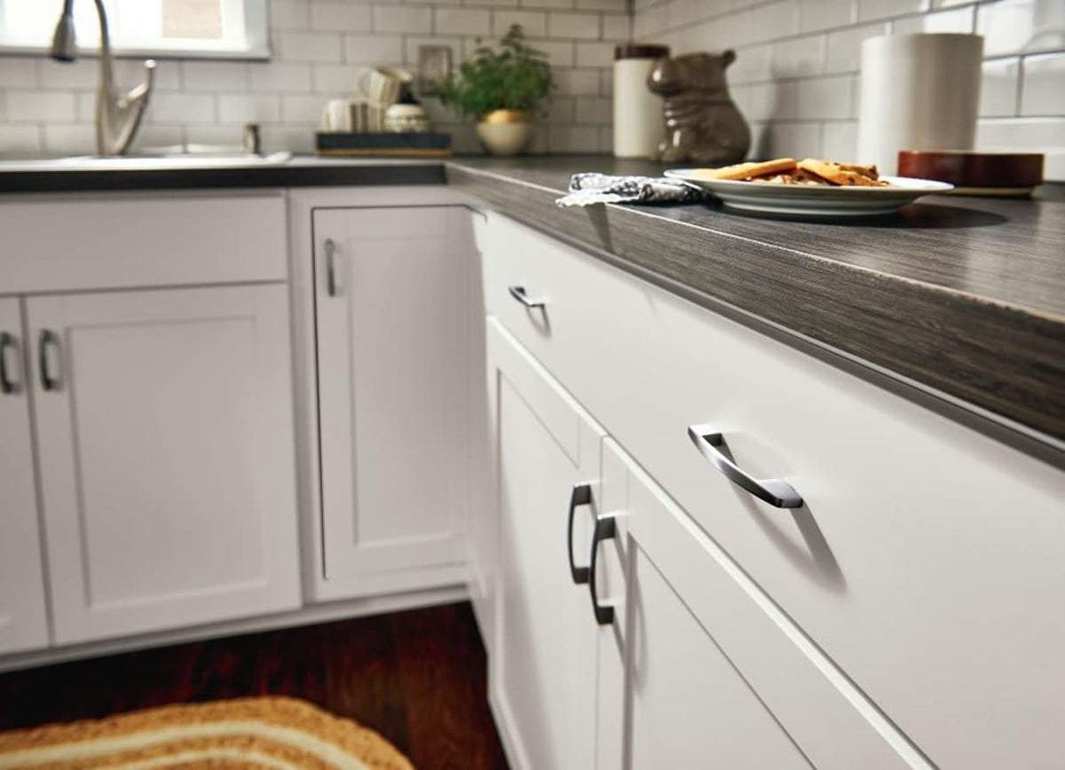 Diamond NOW Arcadia 12-in W x 35-in H x 23.75-in D White 1-Drawer Base Fully Assembled Cabinet (Recessed Panel Shaker Style)