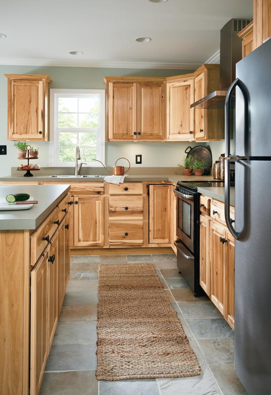 Diamond NOW Denver 21-in W x 35-in H x 23.75-in D Natural Rustic Hickory 1-Drawer Base Fully Assembled Cabinet (Raised Panel Square Style)