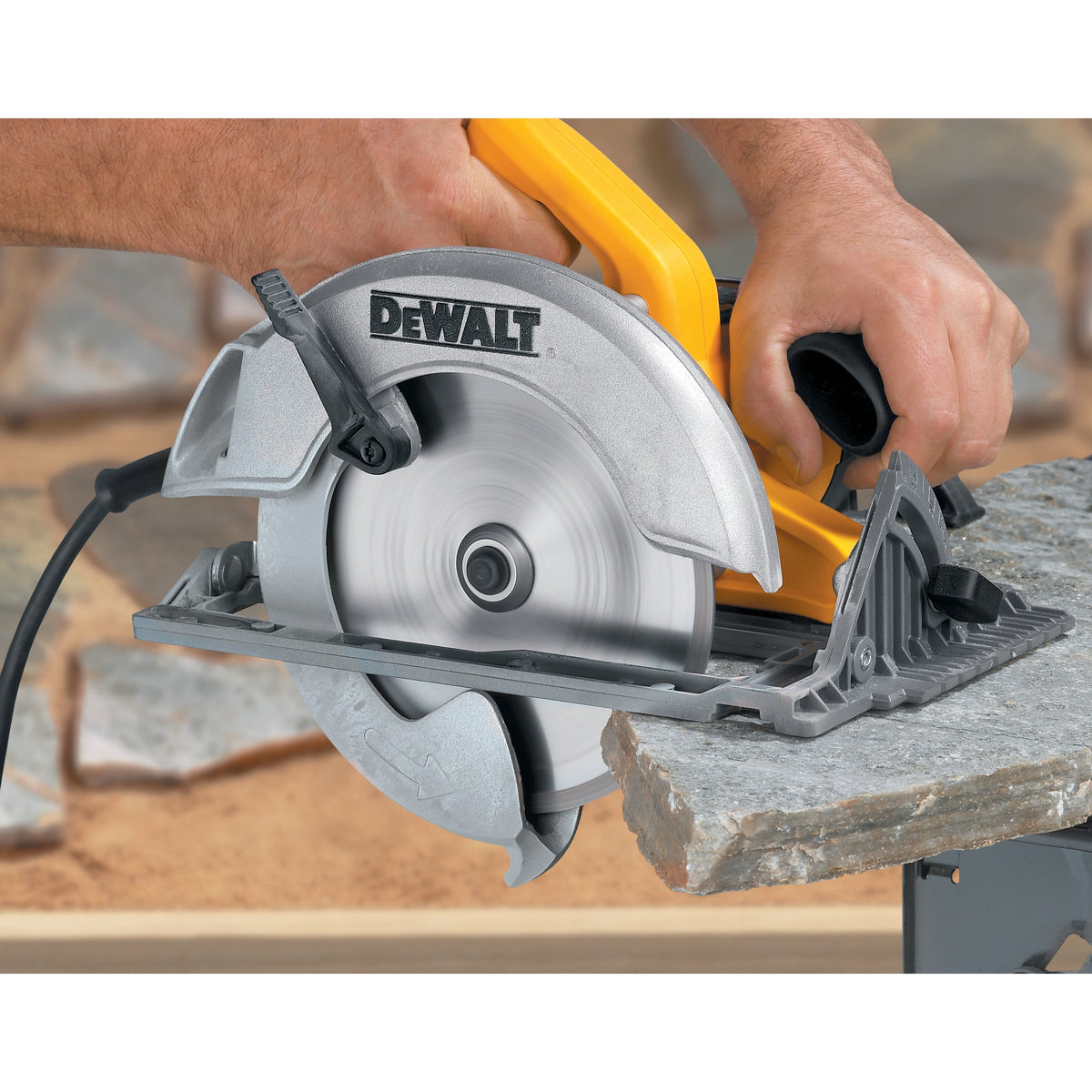 DEWALT 7-in High Performance Diamond Masonry Blade, Continuous Rim (DW4712)