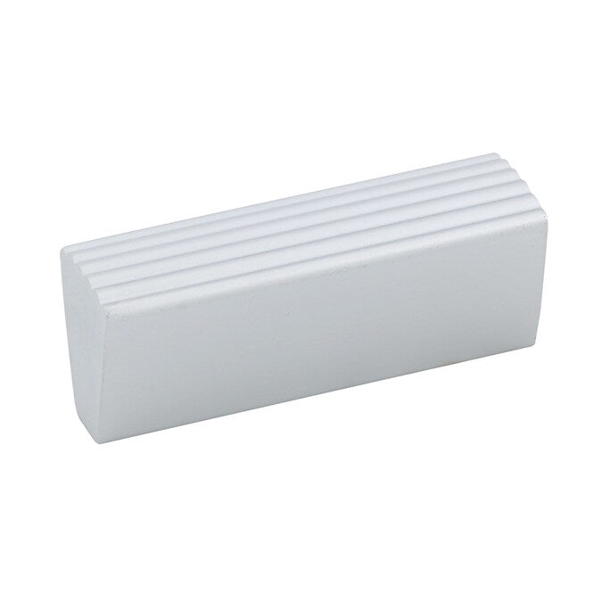 Richelieu Trapani (160mm) Center to Center Aluminum Triangular Bar Drawer Pull