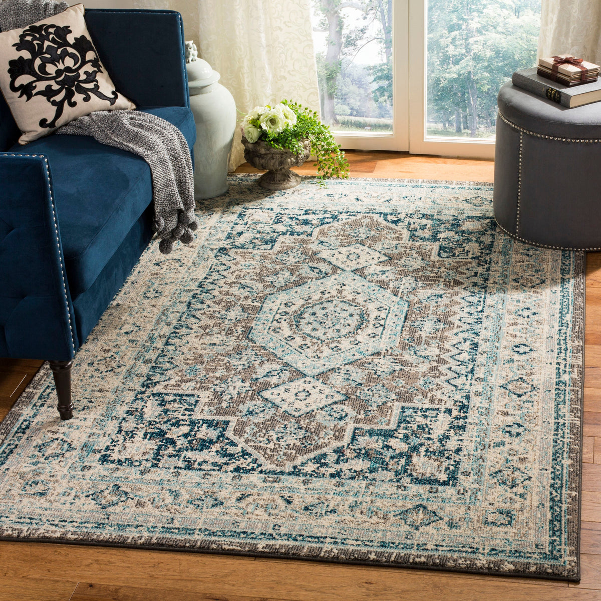 Safavieh Phoenix Nuri 3 x 5 Gray/Blue Indoor Abstract Vintage Throw Rug