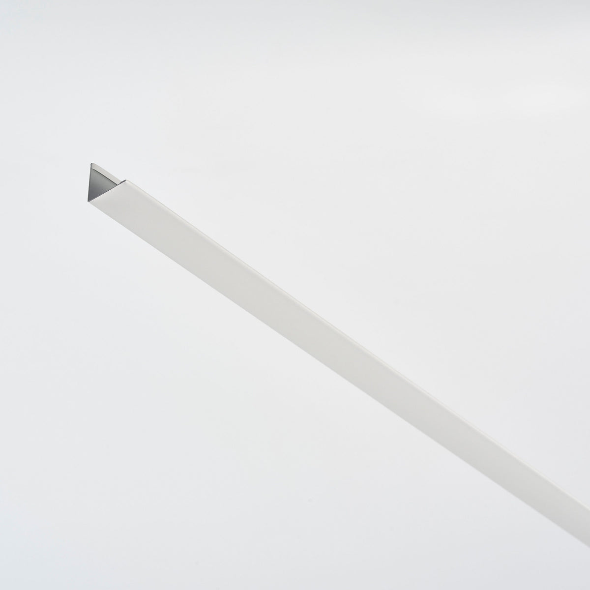 Armstrong Ceilings Prelude 30-Pack 12-ft White Metal Smooth Wall Moulding Ceiling Grid Trim