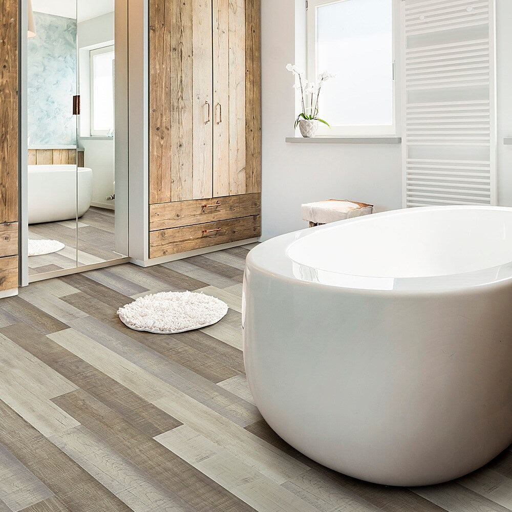 Pergo Portfolio + WetProtect Waterfall Oak Waterproof Laminate Flooring