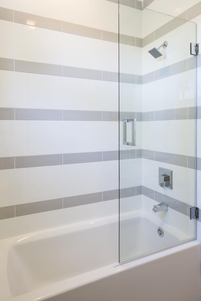 Emser Vogue Gray Ceramic Cove Base Tile (6-in x 8-in)