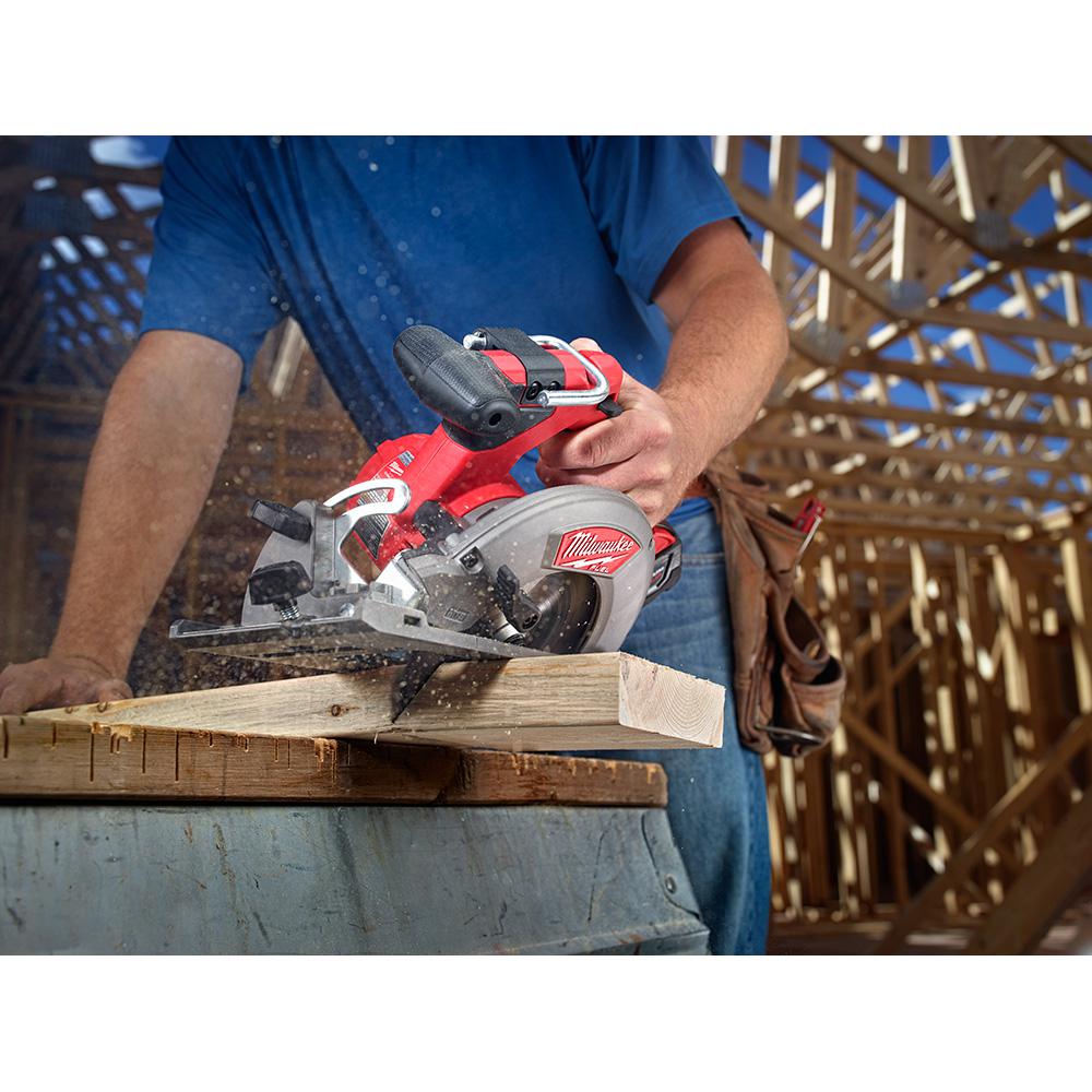 M18 FUEL 18-Volt Lithium-Ion Brushless Cordless 6-1/2 in. Circular Saw W/ M18 5.0 Ah Battery - Super Arbor