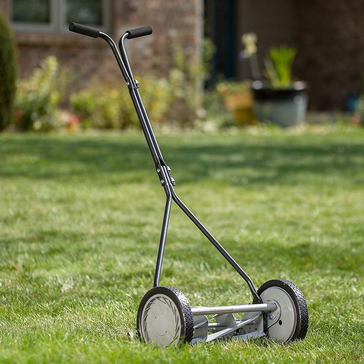 Great States Corporation 16 in. 5-Blade Walk Behind Nonelectric Manual Push Reel Lawn Mower