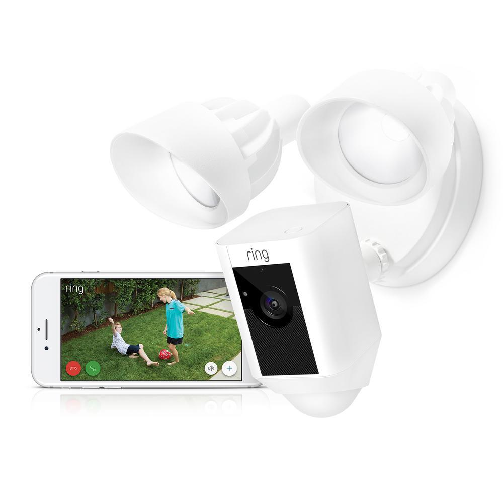 Outdoor Wi-Fi Cam with Motion Activated Floodlight, White (3-Pack) - Super Arbor