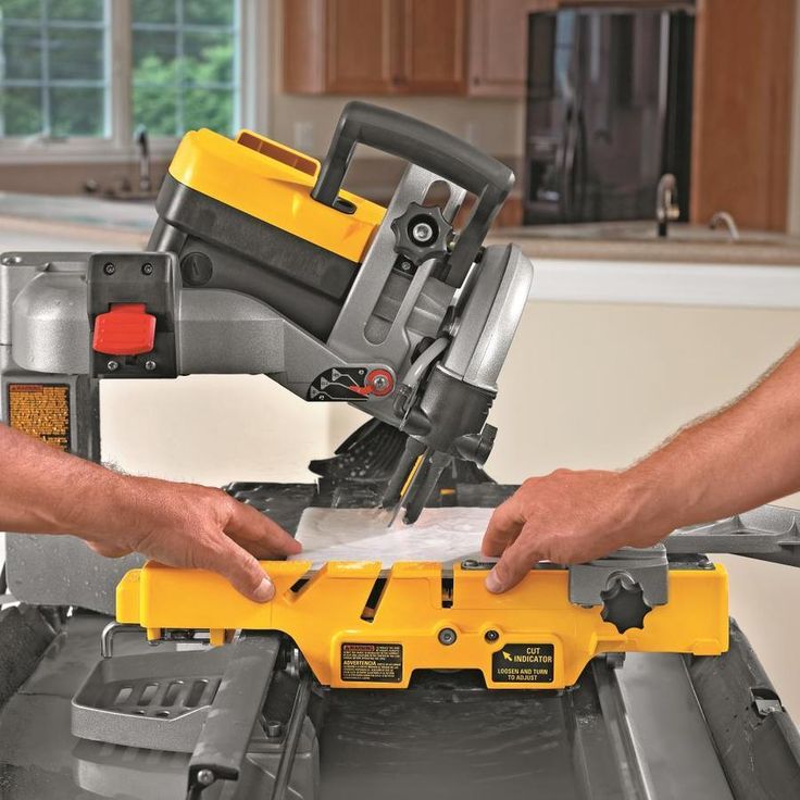 DEWALT 10-in 15-Amp Wet Bridge Sliding Table Tile Saw with Stand