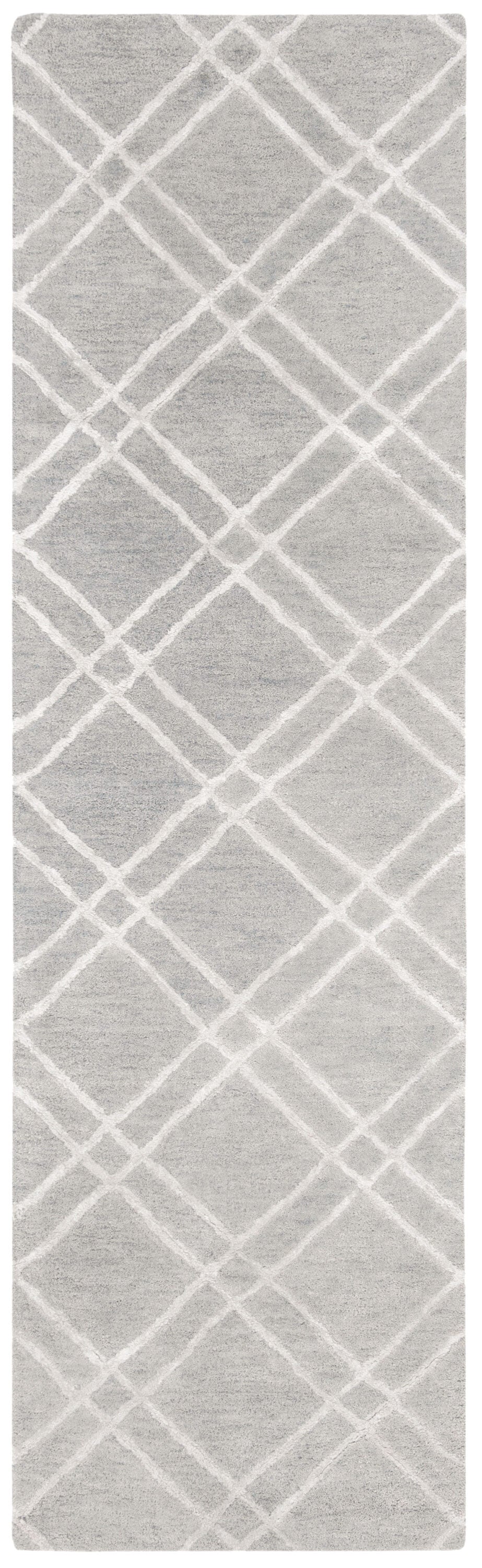 Safavieh Himalaya Ama 2-ft-3-in x 8-ft Gray/Silver Indoor Trellis Handcrafted Wool Runner Rug