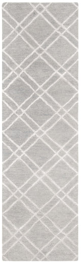 Safavieh Himalaya Ama 2-ft-3-in x 8-ft Gray/Silver Indoor Trellis Handcrafted Wool Runner Rug