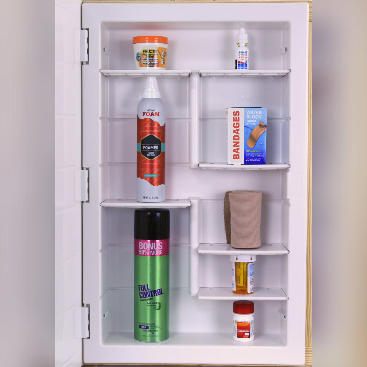 Zaca Capella 16-in x 26-in Recessed Mount White Mirrored Medicine Cabinet
