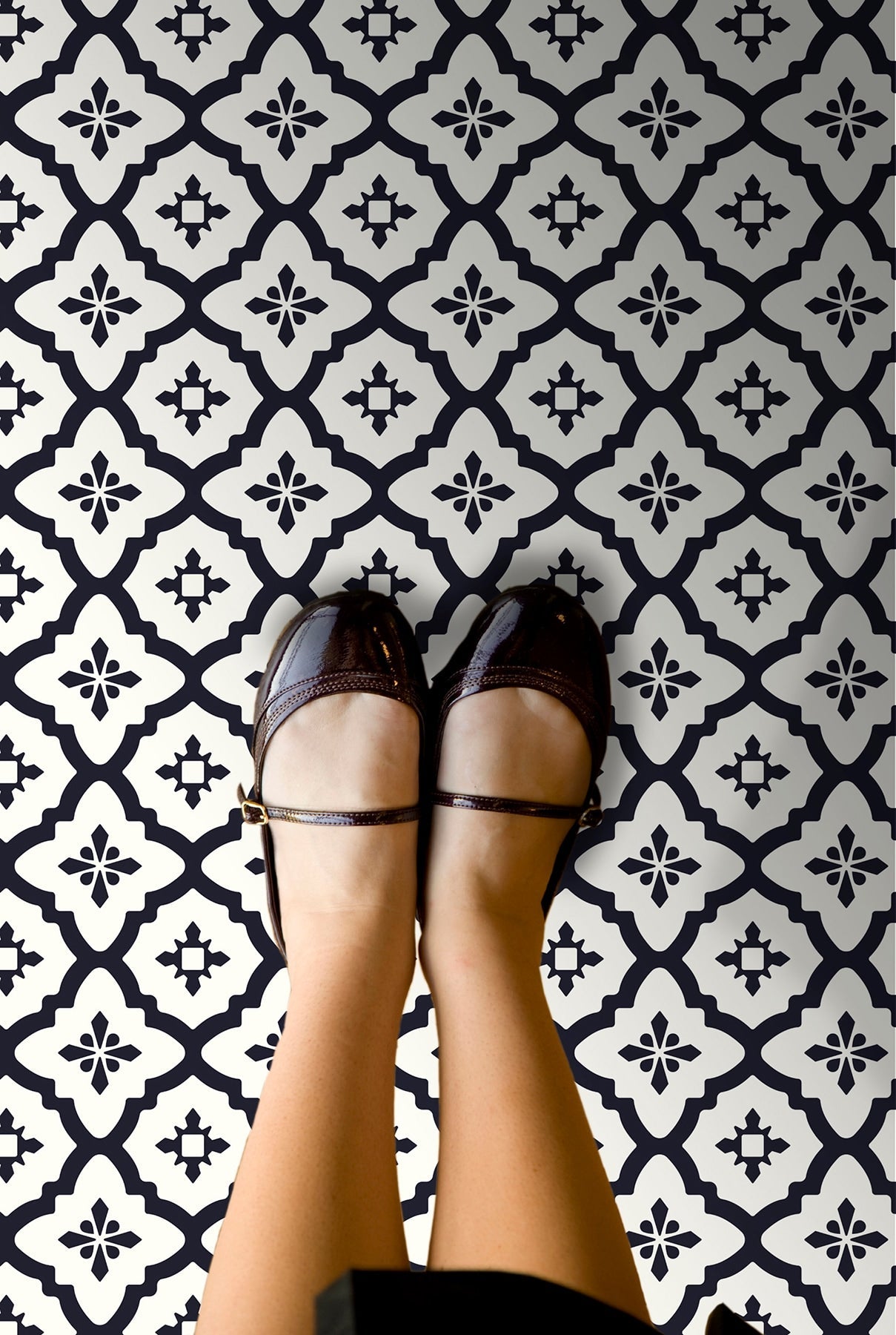 FloorPops Black 12-in x 12-in Water Resistant Peel and Stick Vinyl Tile Flooring, 20-sq ft Carton