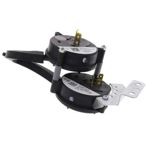 Goodman-Amana 11177113 pressure switch - front view (Product Type: Pressure Switch)