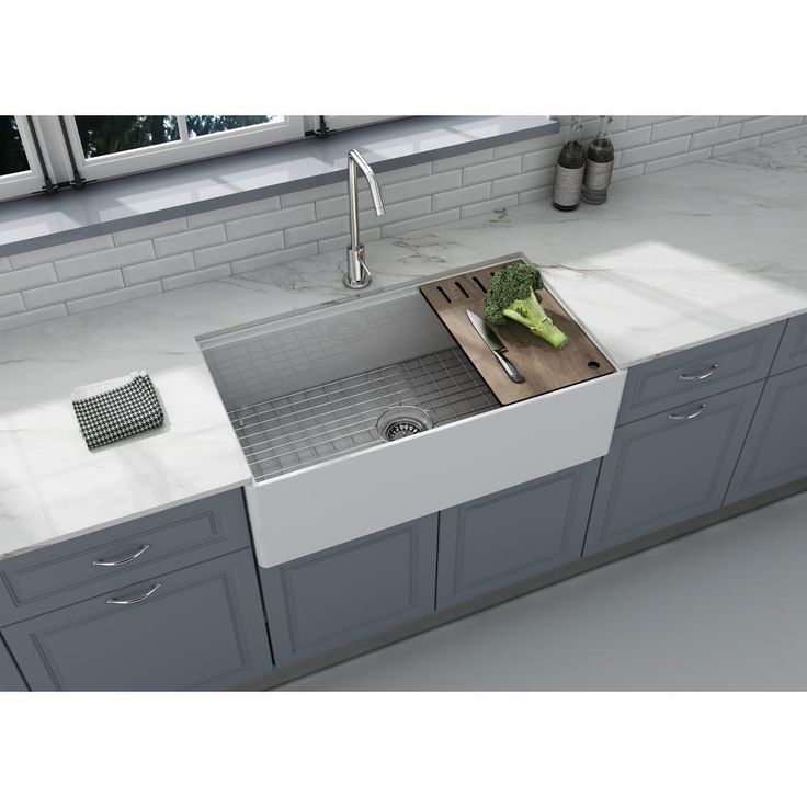 Delux Fireclay 33 in. Single Bowl Farmhouse Kitchen Sink with workstation