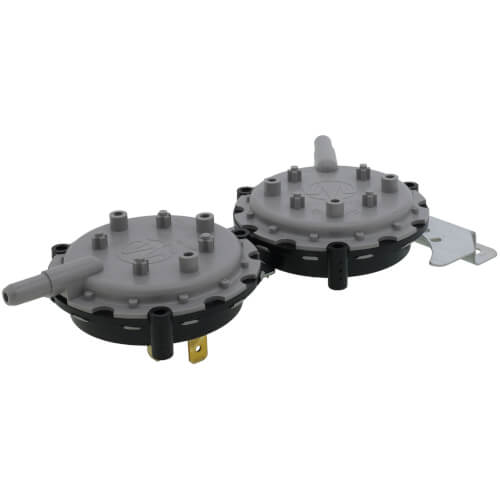 Heil Quaker (ICP) 1192717 pressure switch - detail view (Product Type: Pressure Switch; Type: Dual)