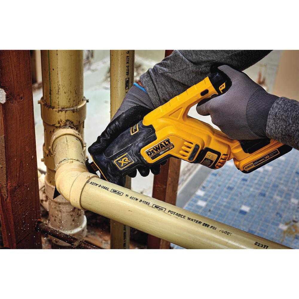 20-Volt MAX XR Lithium-Ion Cordless Brushless Compact Reciprocating Saw Kit with Battery 5Ah, Charger and Contractor Bag - Super Arbor
