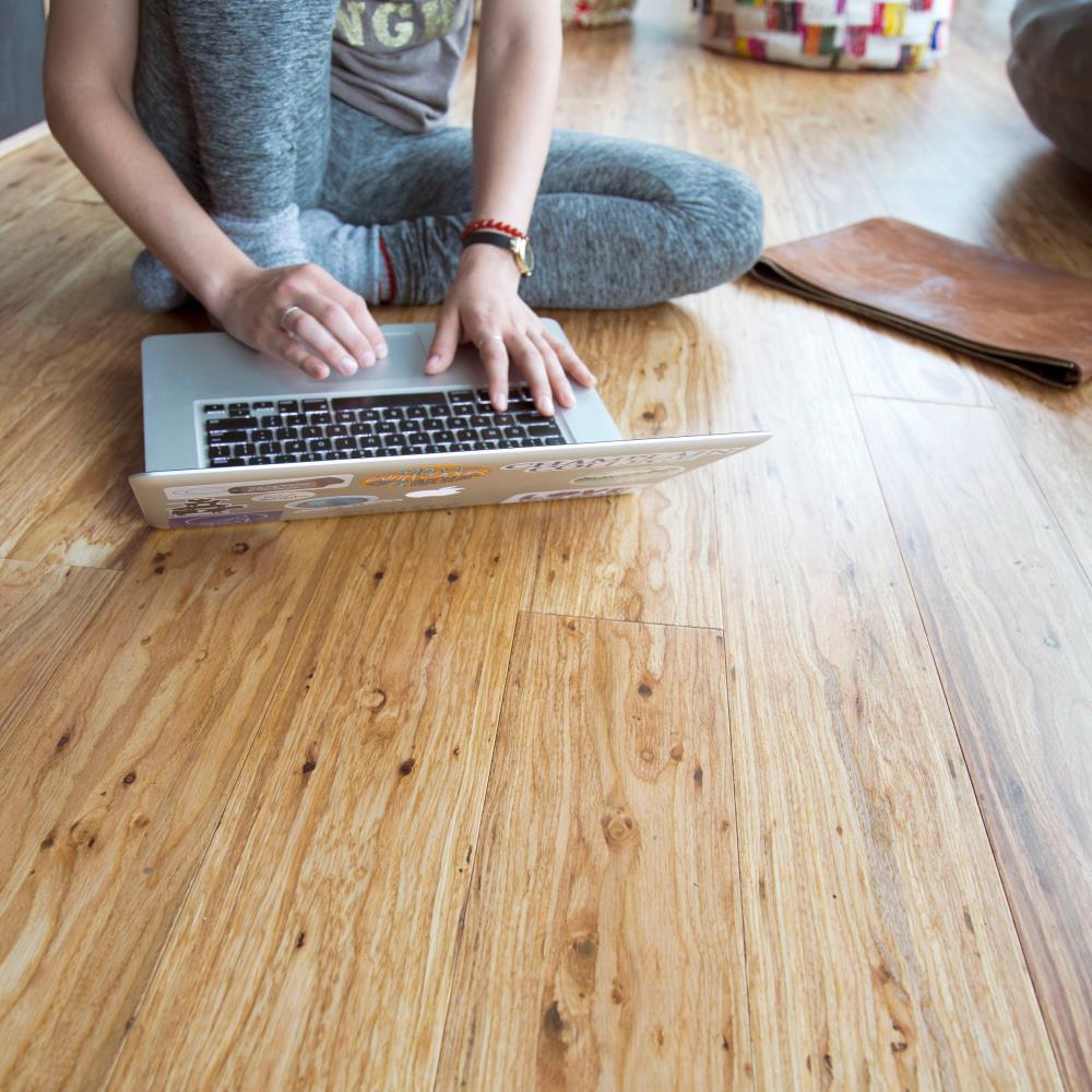 CALI Vinyl Pro Classic 10-Piece 7.12-in x 48-in Natural Eucalyptus Luxury Vinyl Plank Flooring