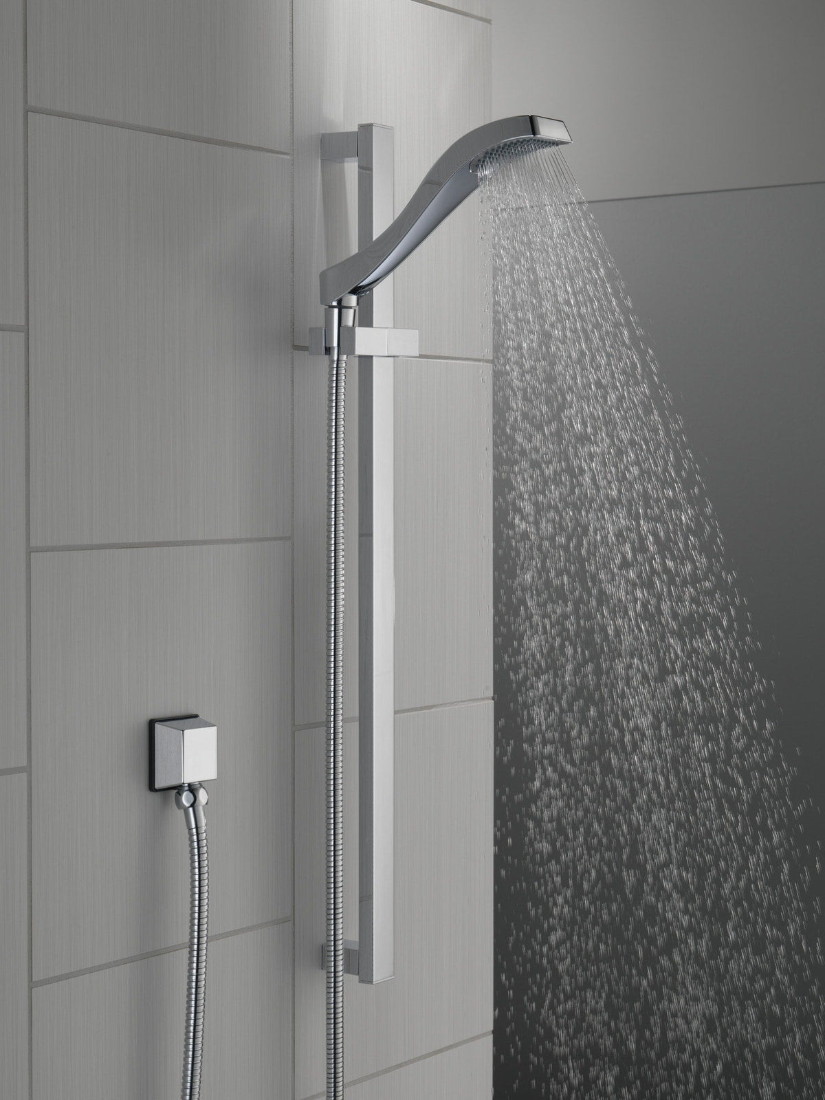 Delta Dryden Champagne Bronze 1-Spray Handheld Shower with Slide Bar, 1.75 GPM (6.6 LPM)