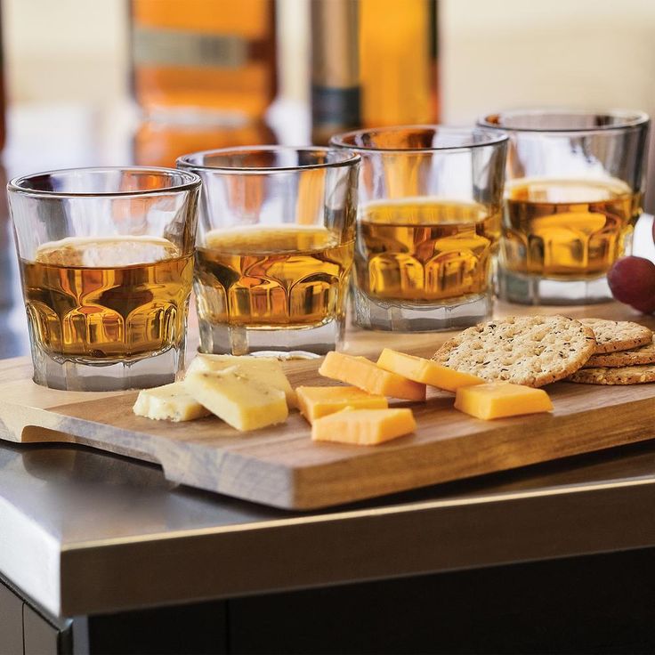 Craft Spirits 5.5 oz. Whiskey Flight Glass Set with Wood Carrier (4-Pack)