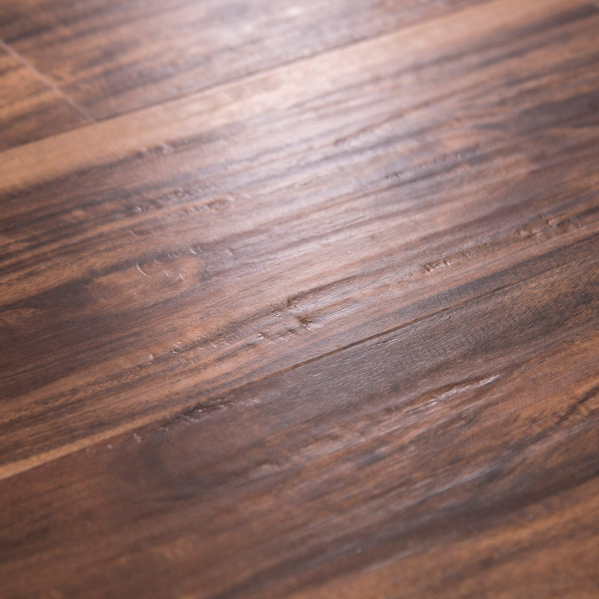 CALI Pro Classic Walnut Creek 5.5-mm x 7-in W x 48-in L Waterproof Interlocking Luxury Vinyl Plank Flooring (23.77-sq ft/case)