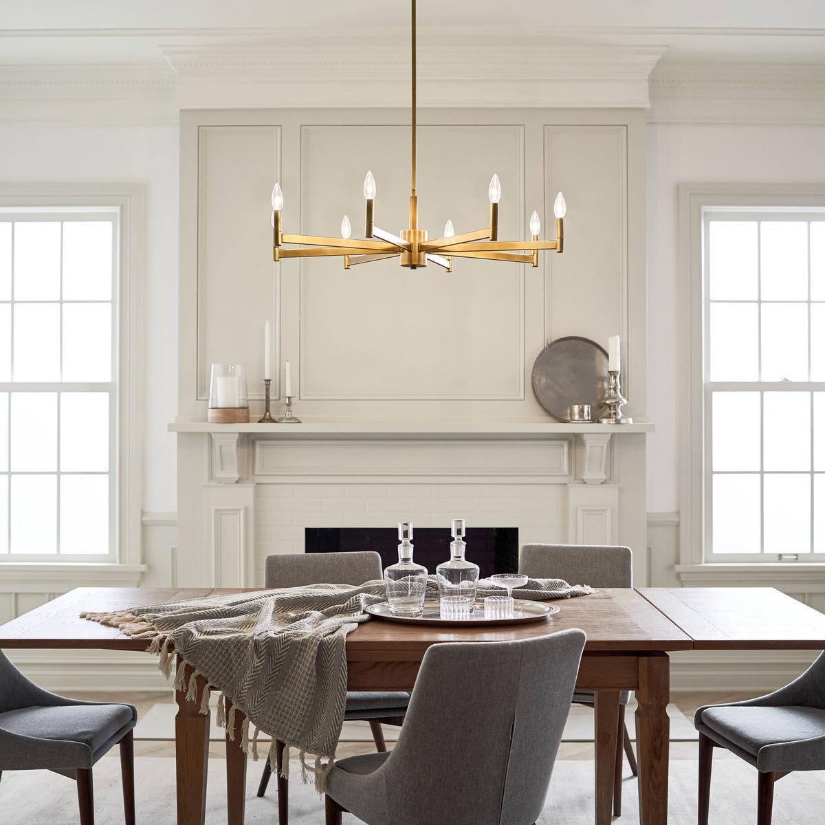 Kichler Erzo 8-Light Modern/Contemporary Chandelier