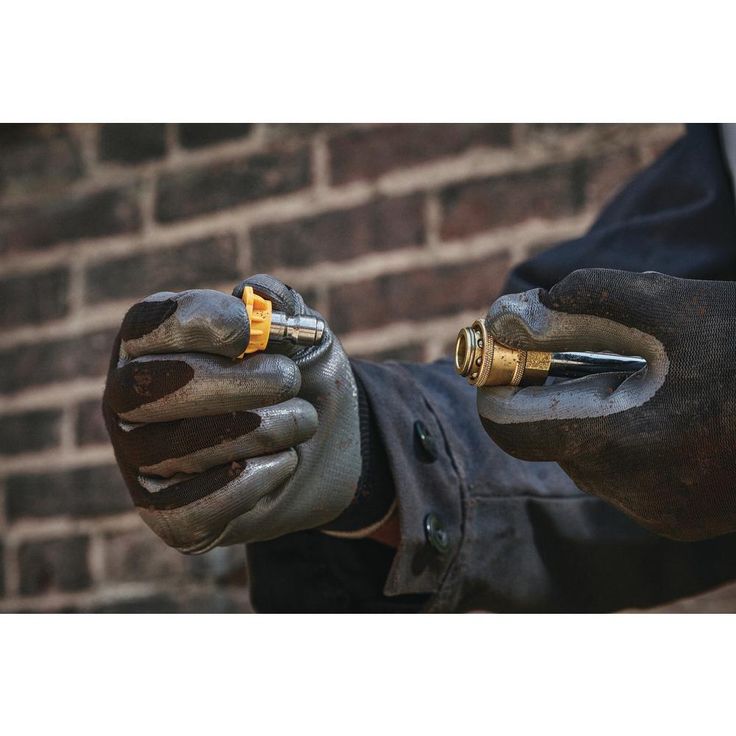 DEWALT 2400 PSI 1.1 GPM Cold Water Electric Pressure Washer