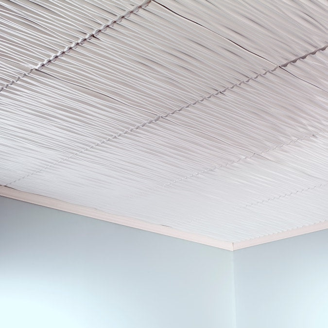 Fasade 2-ft x 2-ft Dunes Horizontal Gloss White PVC Surface-mount Ceiling Tile (5-Pack, 20-sq ft / Case)
